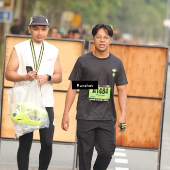 Runner Photo 5612448