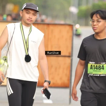 Runner Photo 5612469