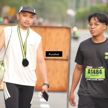 Runner Photo 5612475