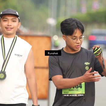 Runner Photo 5612559