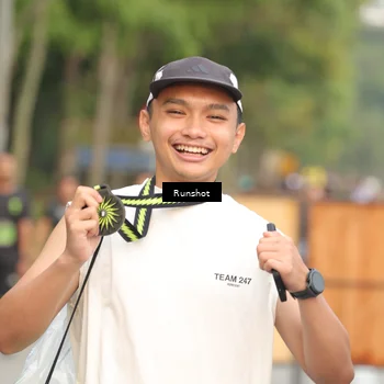 Runner Photo 5612573