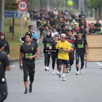 Runner Photo 5612626