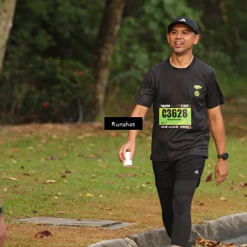 Runner Photo 5612755