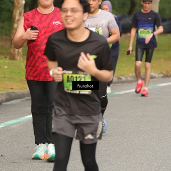 Runner Photo 5612837