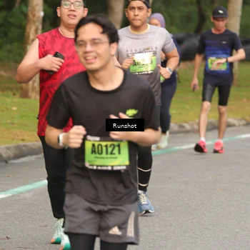 Runner Photo 5612840