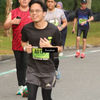 Runner Photo 5612843
