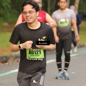 Runner Photo 5612893
