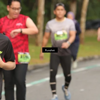 Runner Photo 5612945