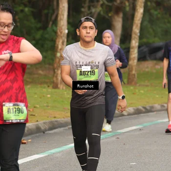 Runner Photo 5612960