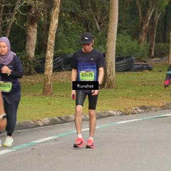 Runner Photo 5613022