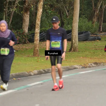 Runner Photo 5613047