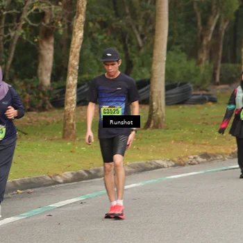 Runner Photo 5613048