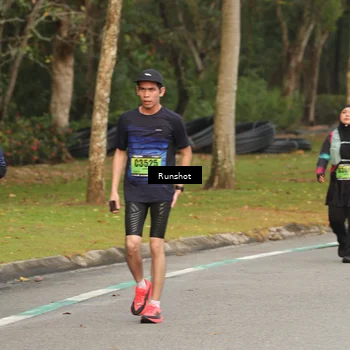 Runner Photo 5613076