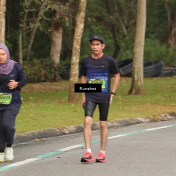 Runner Photo 5613089