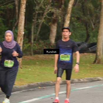 Runner Photo 5613135