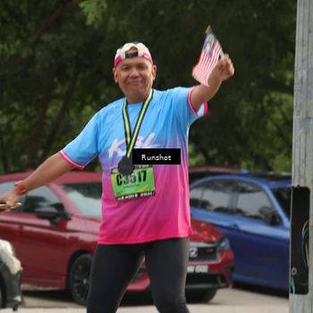Runner Photo 5613217