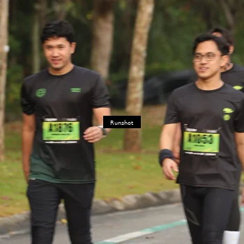 Runner Photo 5613376