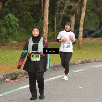 Runner Photo 5613400
