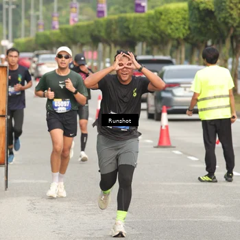 Runner Photo 5613577