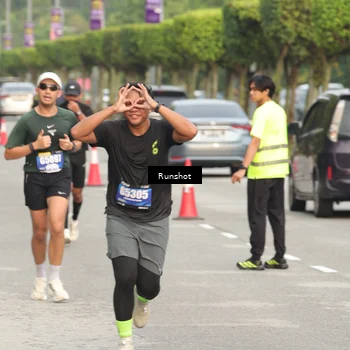 Runner Photo 5613583