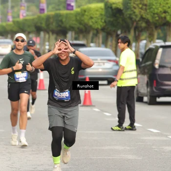 Runner Photo 5613585