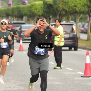 Runner Photo 5613610