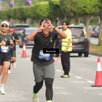 Runner Photo 5613611