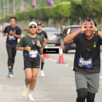 Runner Photo 5613653