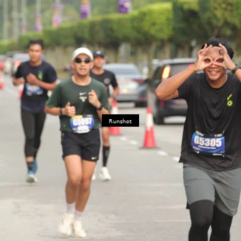 Runner Photo 5613658