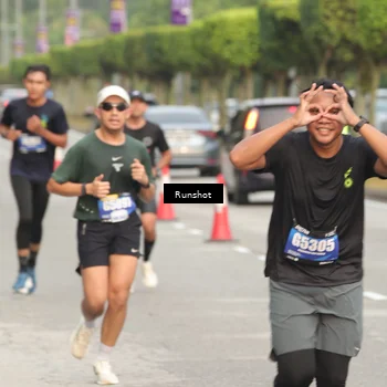 Runner Photo 5613669