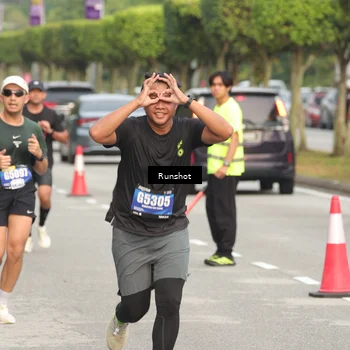 Runner Photo 5613688