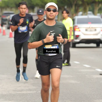 Runner Photo 5613776