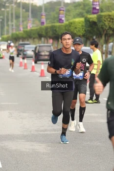 Runner Photo 5613809