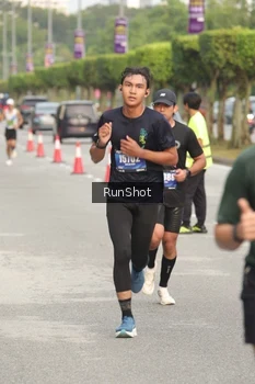 Runner Photo 5613814