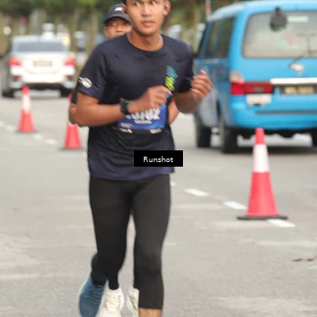 Runner Photo 5613842