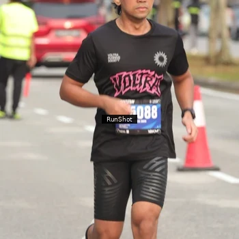 Runner Photo 5613935