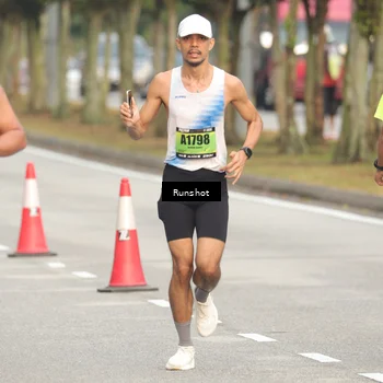 Runner Photo 5614096