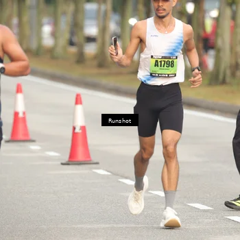 Runner Photo 5614103