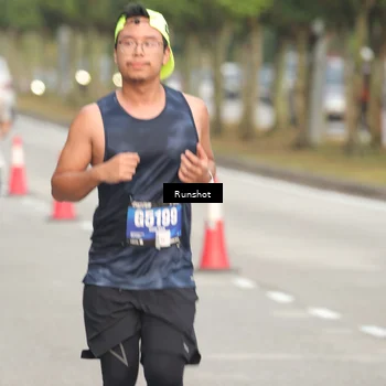 Runner Photo 5614143