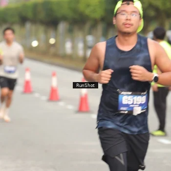 Runner Photo 5614192