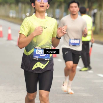 Runner Photo 5614437