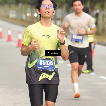 Runner Photo 5614438