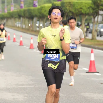 Runner Photo 5614461
