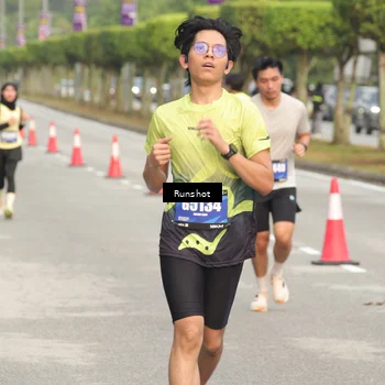 Runner Photo 5614466