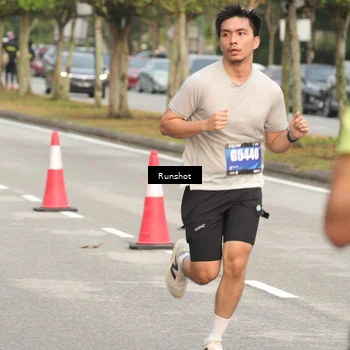 Runner Photo 5614531