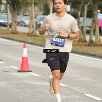 Runner Photo 5614553