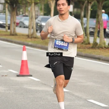 Runner Photo 5614555