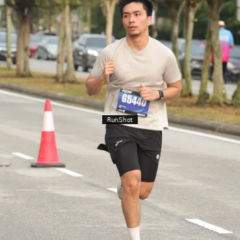 Runner Photo 5614558
