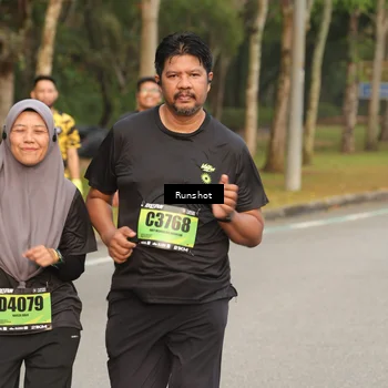 Runner Photo 5614876