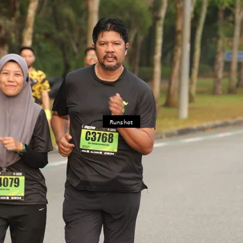 Runner Photo 5614877